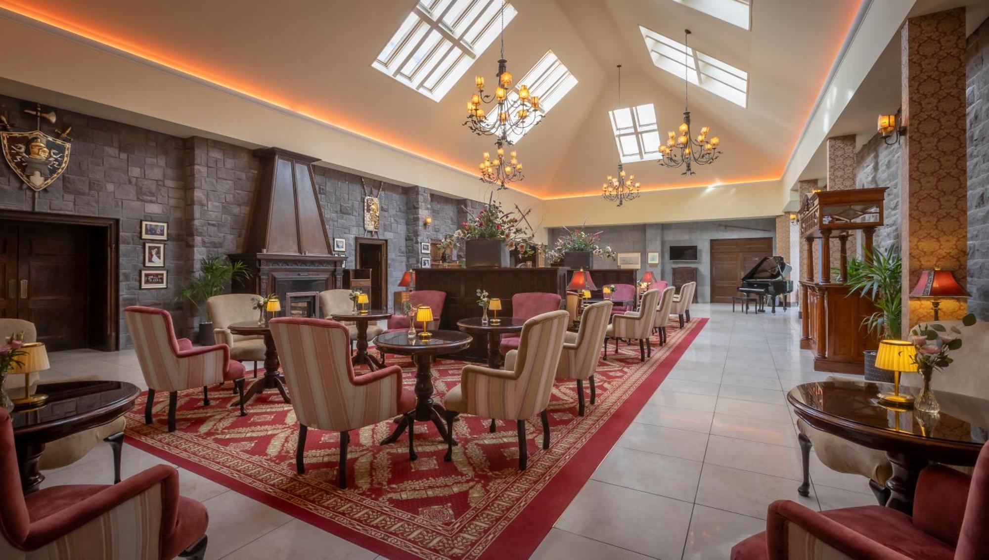 Kilronan Castle Hotel & Spa Ballyfarnon ภายนอก รูปภาพ